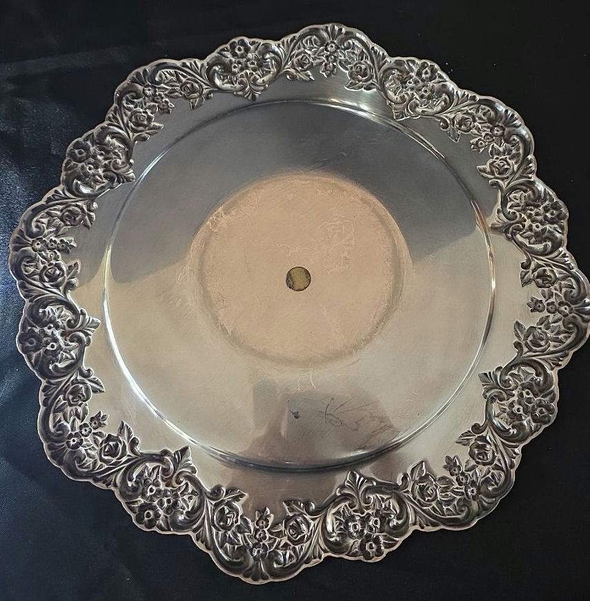 Silver-plated serving ware with glass dishes and hourglass timer - image 2 of 13