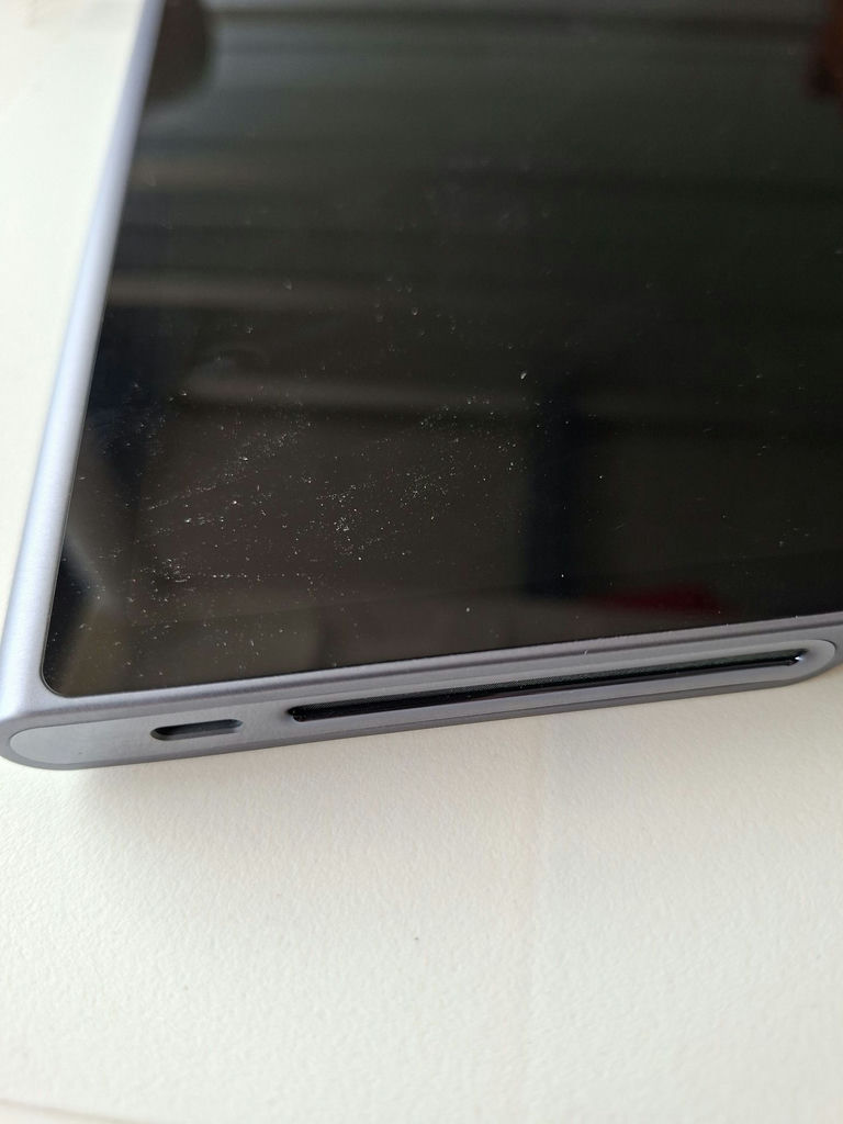 Lenovo Tablet with Keyboard Cover - image 5 of 9