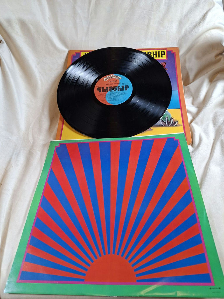 VINTAGE 1976 Jefferson Starship Spitfire Vinyl Record Album - image 2 of 8