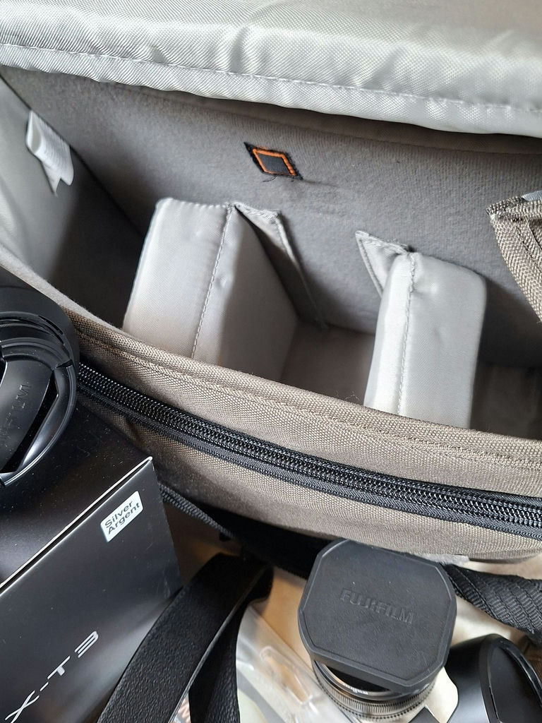 Fujifilm X-T3 Mirrorless Camera Kit with Lenses and Accessories - image 8 of 19