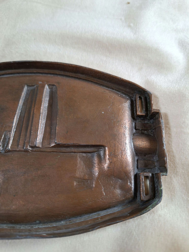 Vintage Vimy Memorial Souvenir Ashtray - image 6 of 6