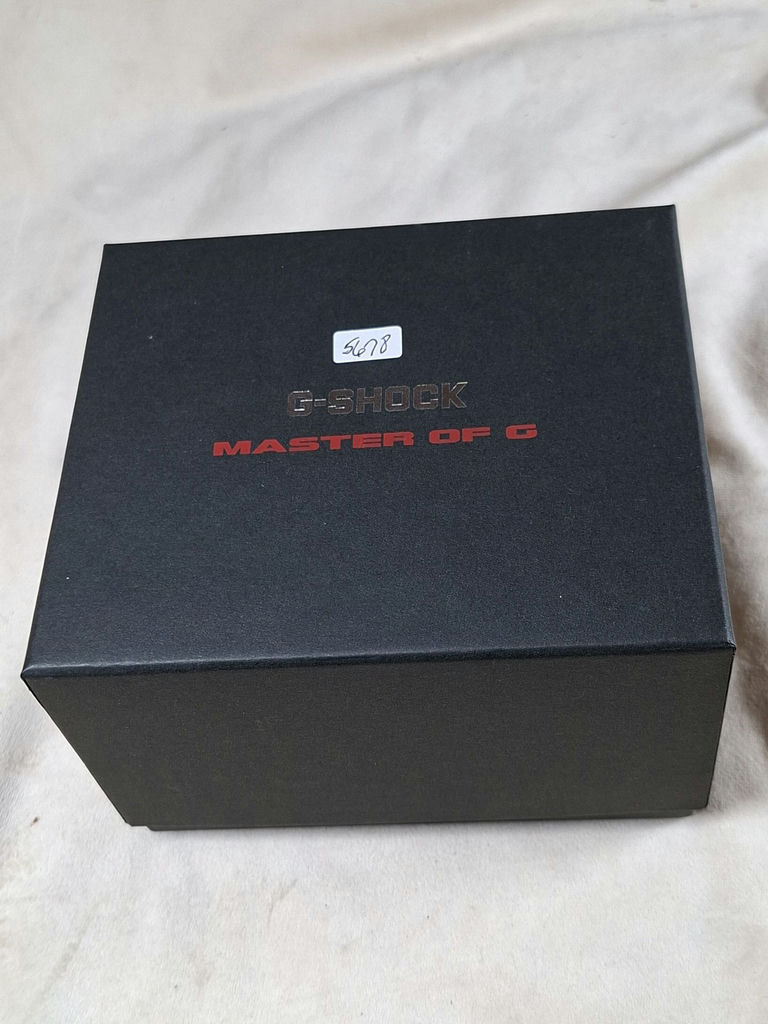 Casio G-Shock Mudmaster Wristwatch with Box and Manual - image 12 of 12