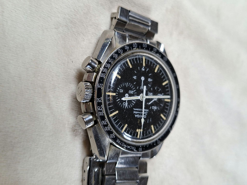 VINTAGE 1968 Omega Speedmaster Professional Wristwatch, EXPENSIVE WATCH! - image 2 of 9