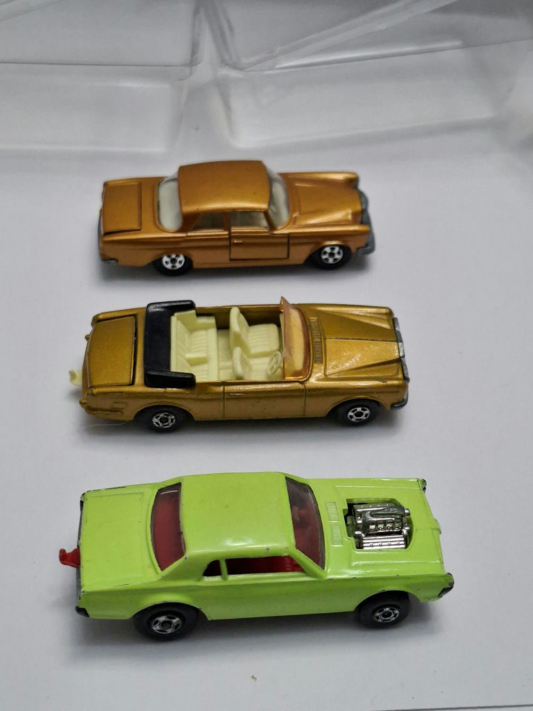 Three Matchbox Superfast Die-Cast Toy Cars - image 2 of 5