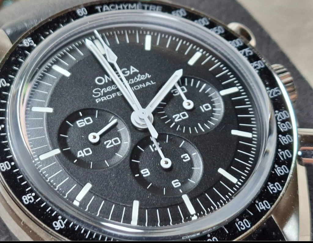 Omega Speedmaster Professional Wristwatch with Presentation Box, SUPER HIGH END WATCH,  WITH ALL WARRANTY CARDS - image 16 of 18
