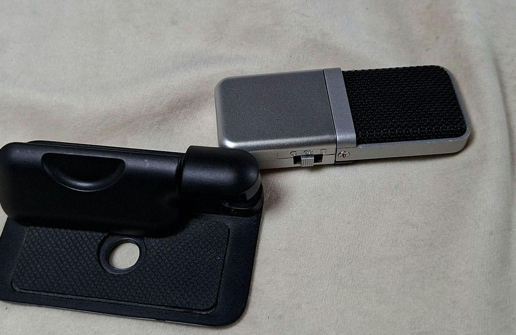 Samson Go Mic USB Microphone with Cables and Carrying Case - image 3 of 9