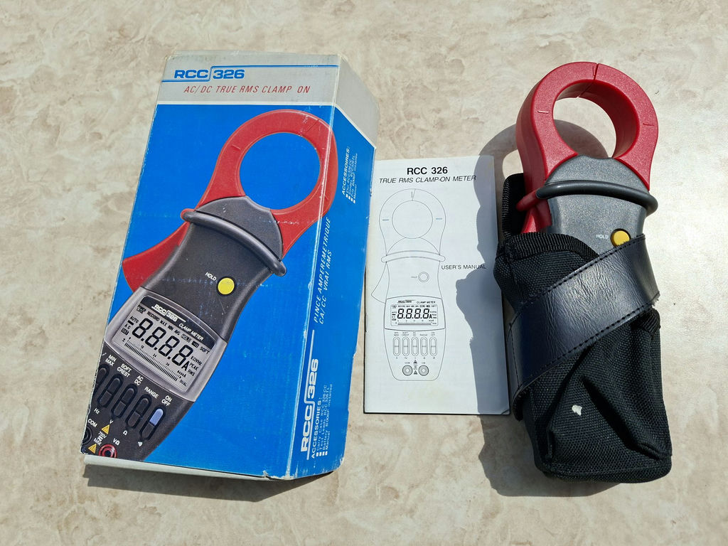 RCC 326 True RMS Clamp Meter Kit - image 2 of 7