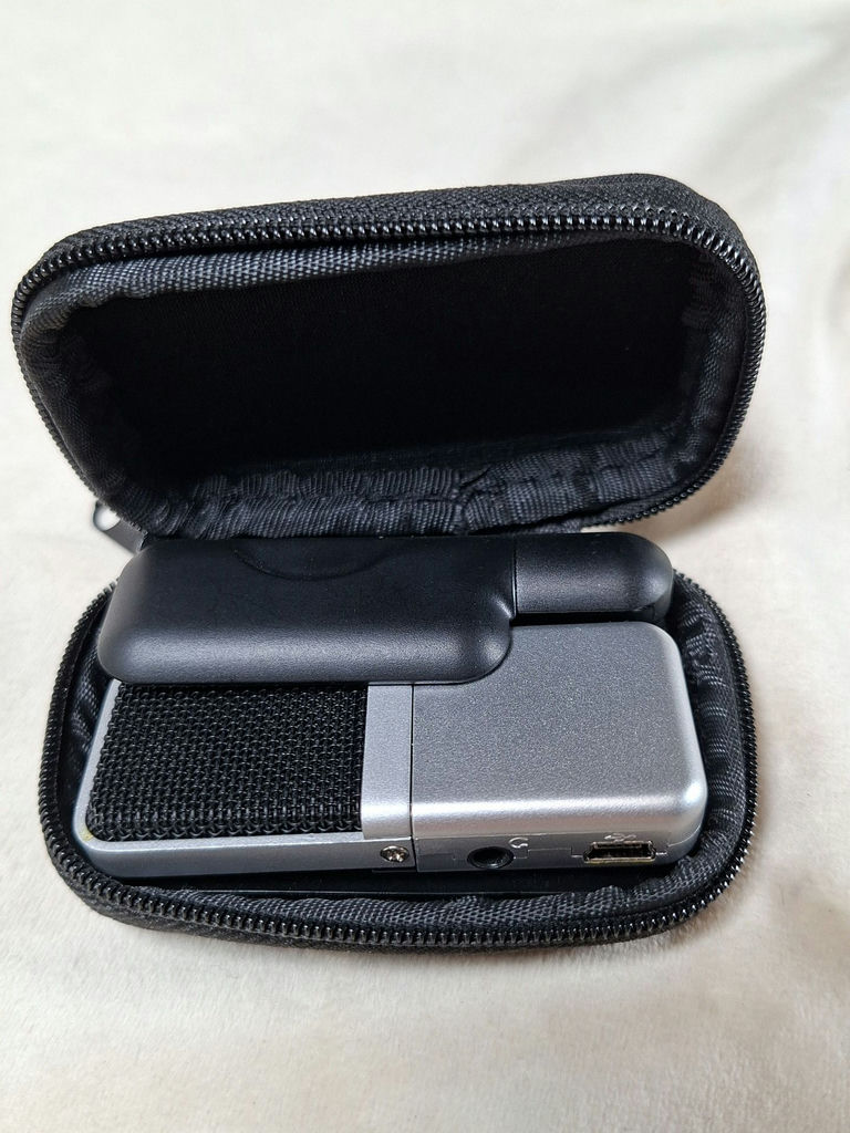 Samson Go Mic USB Microphone with Cables and Carrying Case - image 2 of 9