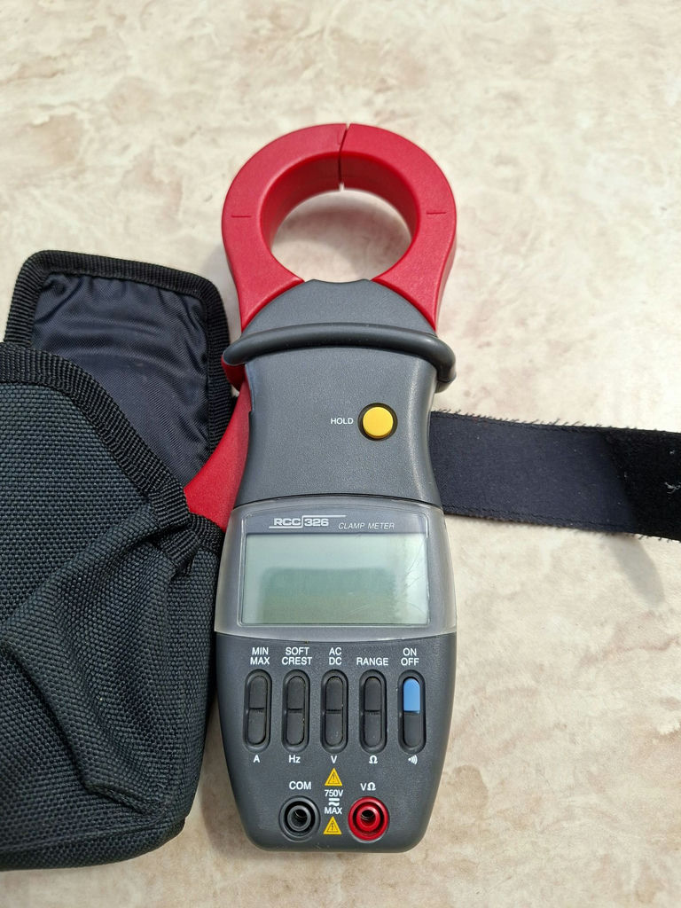 RCC 326 True RMS Clamp Meter Kit - image 4 of 7