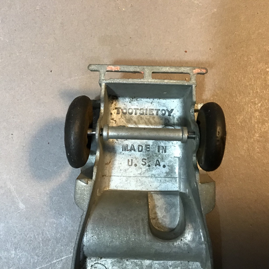 Vintage Aluminum Forklift & Toy Cars - image 14 of 14