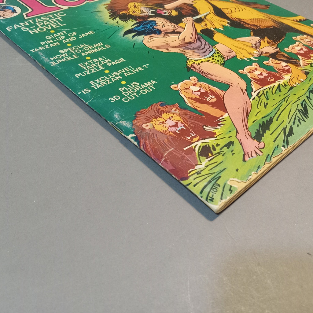 Vintage 1970s DC Comics - image 4 of 25