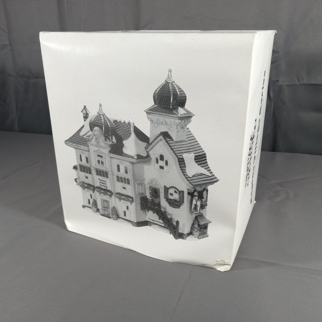  Dept. 56 Alpine Village Series - Danube Music Publisher - image 1 of 4