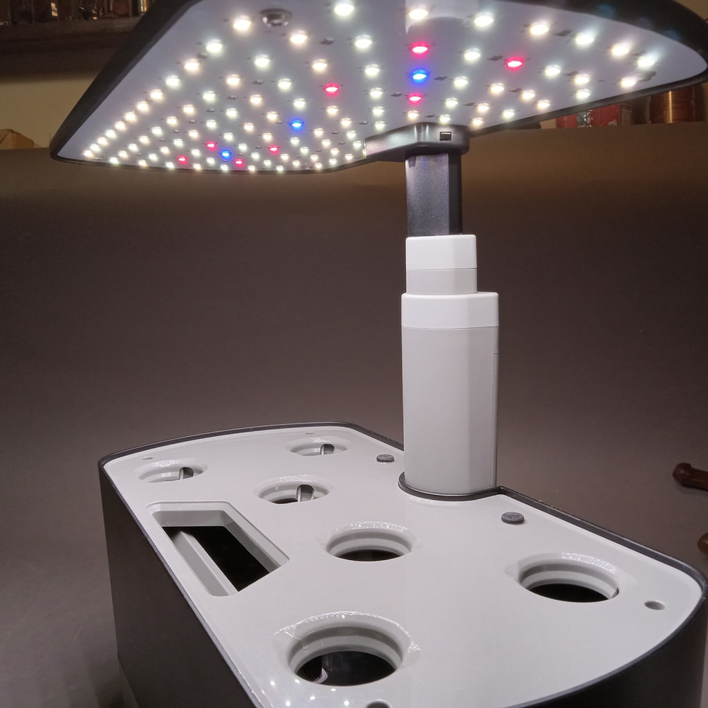 AeroGarden Harvest XL w/Seed Pods - image 12 of 16