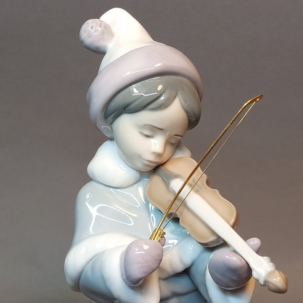The Spirit of Christmas Lladro Figurine - image 1 of 11