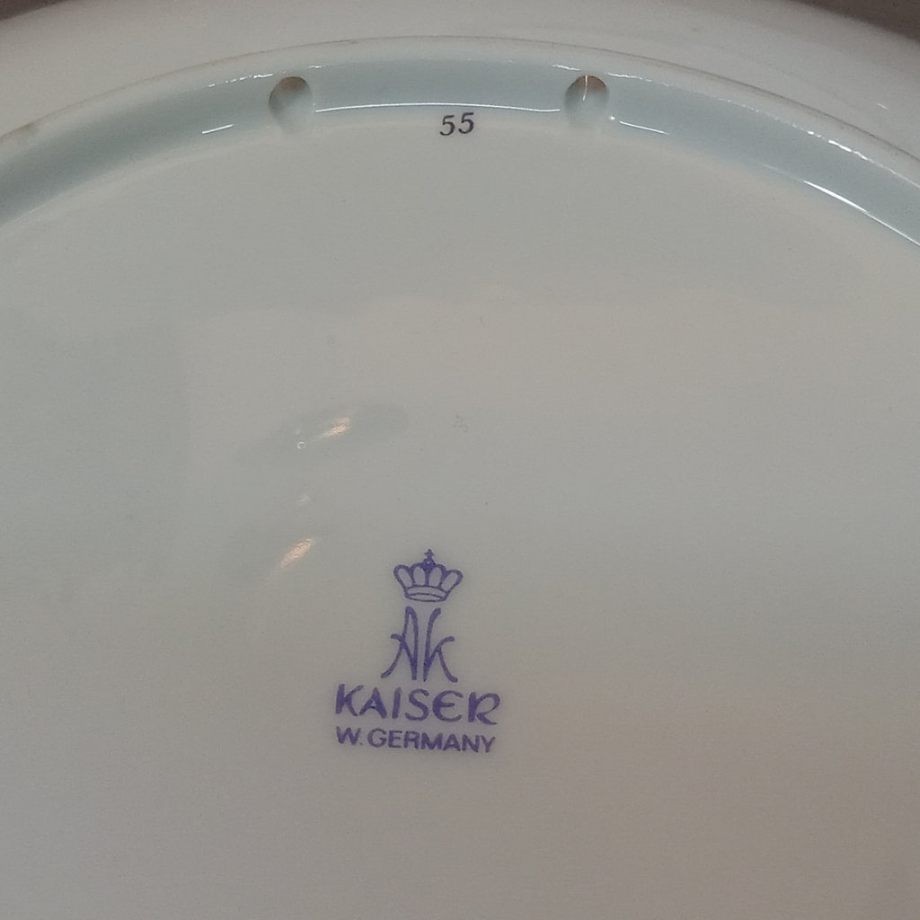 Kaiser & Tirschenreuth Collector Plates - image 18 of 18