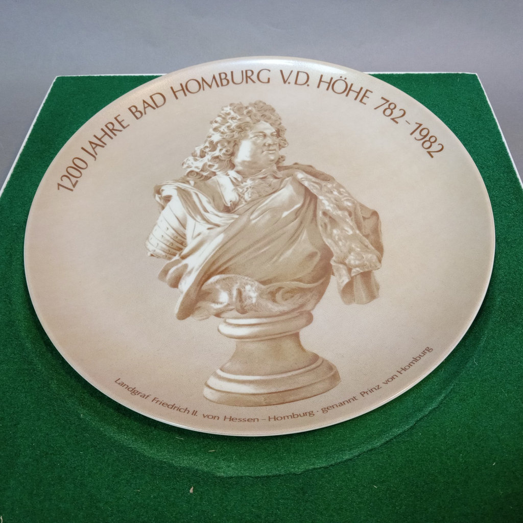 German Porcelain Collector Plates - image 11 of 17