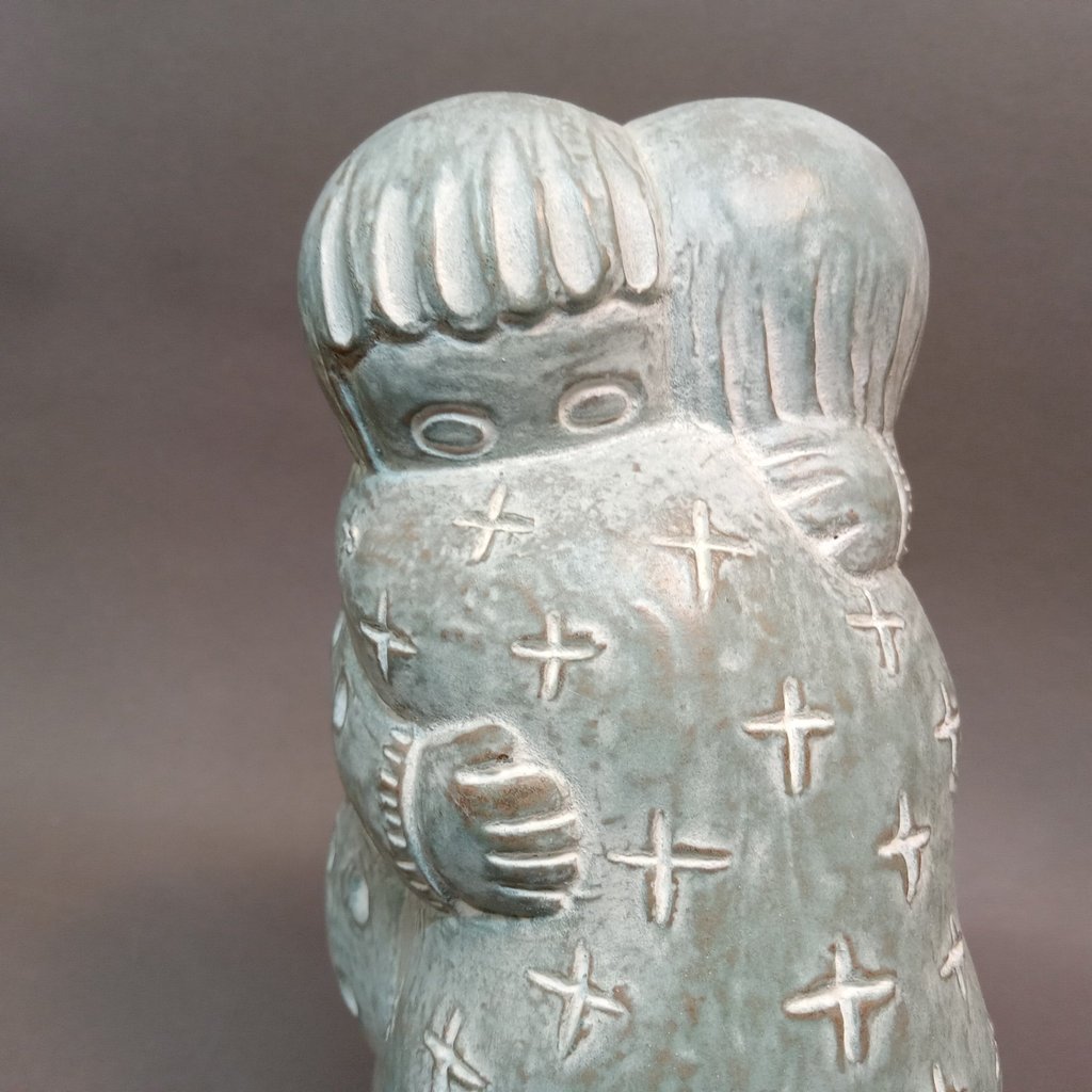 Isabel Bloom Signed "Hugs" Sculpture - image 5 of 7
