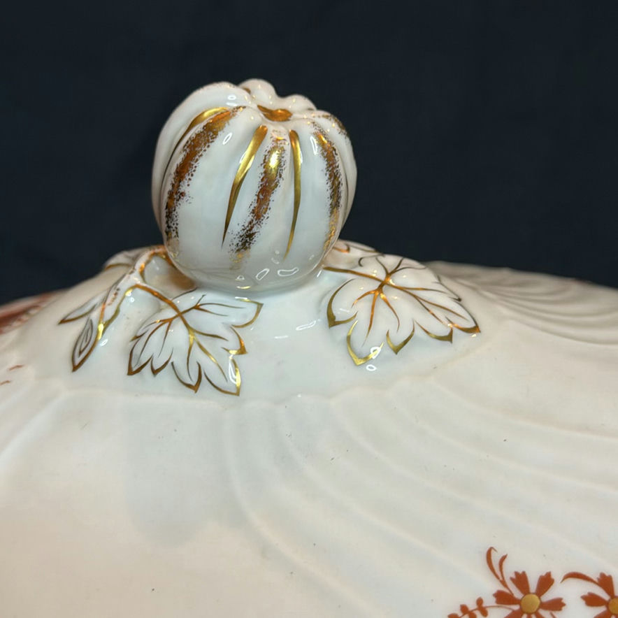 Richard Ginori Italian Porcelain Covered Ceramic Serving Tureen - image 4 of 11