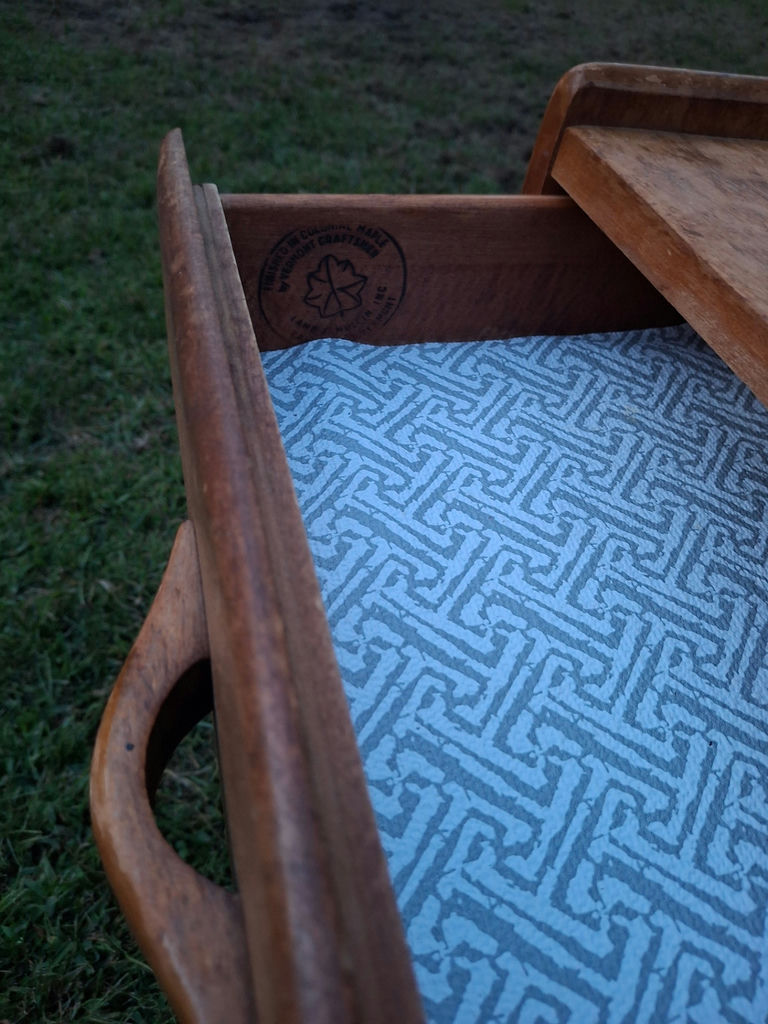 Set of 2 Unique Nightstands - image 4 of 9