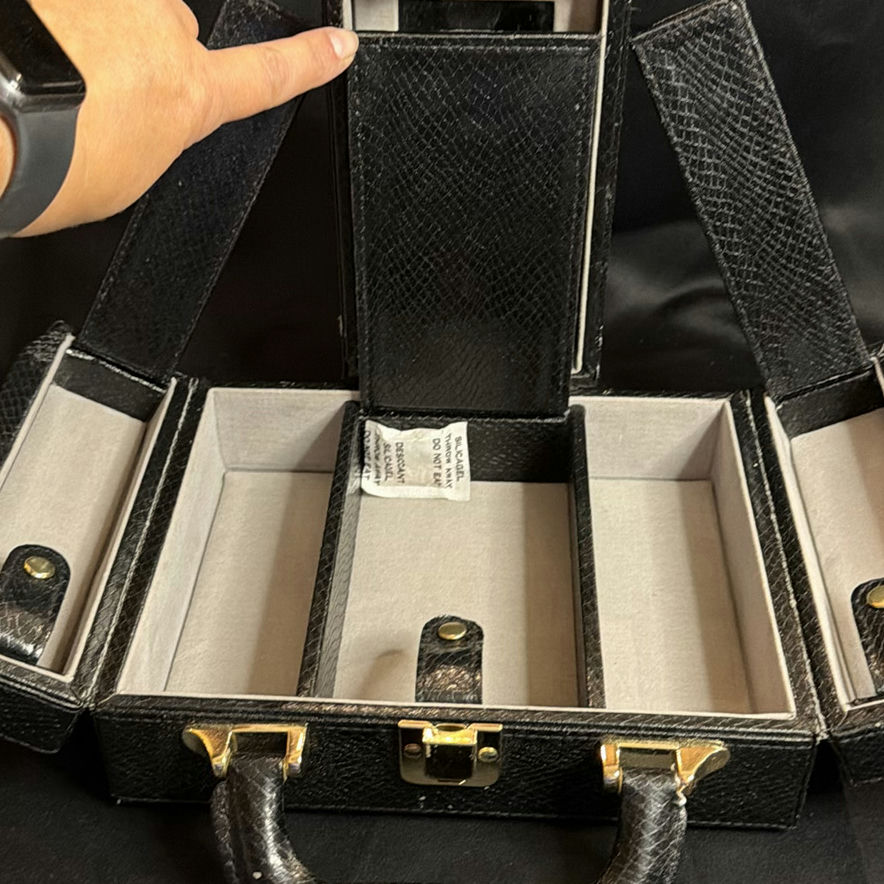 Black Textured Travel Jewelry Case with Mirror - image 4 of 4
