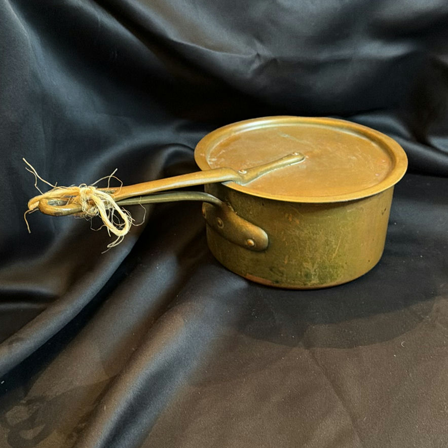 Vintage Metal Saucepan with Lid Appears to Be Copper - image 1 of 7