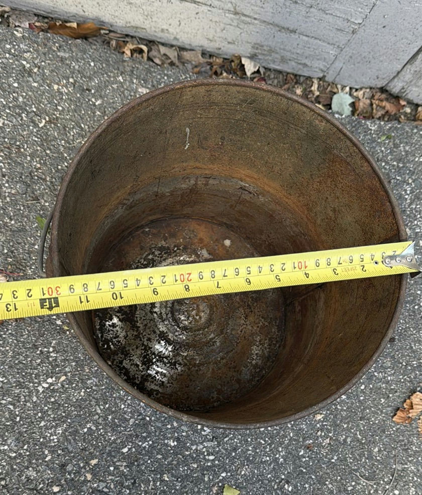 Vintage Middleby Metal Bucket - image 8 of 8