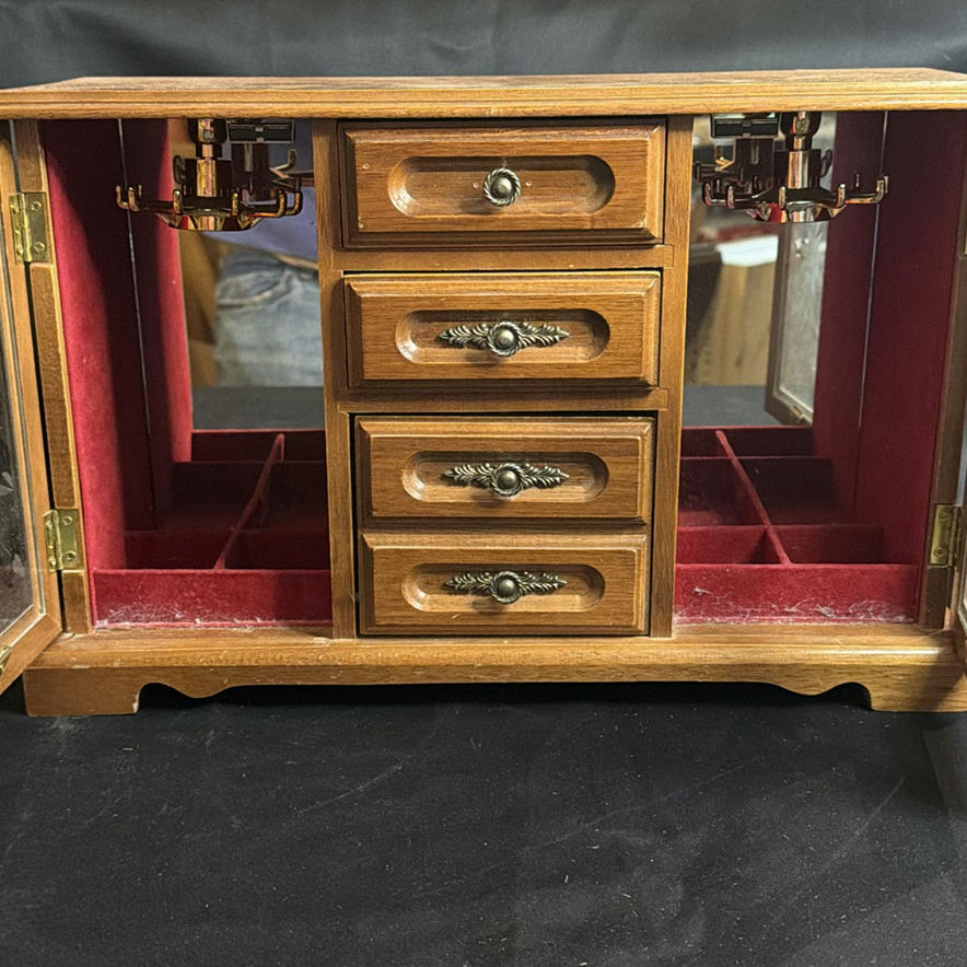 Wooden Jewelry Box Vintage - image 2 of 11