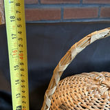 Vintage Woven Basket with Lid and Handle - thumbnail 8 of 9