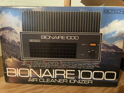 Vintage Air Cleaner Ionizer + Humidifier - Image 1 of 7