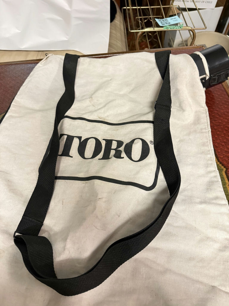 Toro Electric QuietTech Super Blower Vac - image 9 of 10