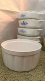 Assorted Corning Ware and Glass Casserole Dishes with Lids - thumbnail 4 of 12