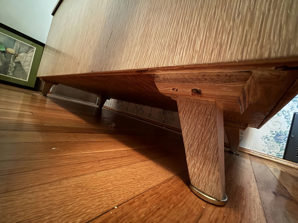Wooden Cedar-Lined Chest With Bedding Inside - image 13 of 15