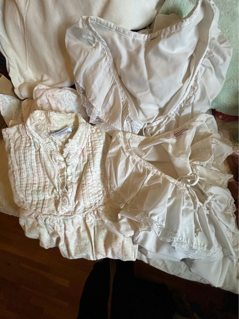 Assorted Women's Sleepware, Slip, Vintage Hoisery etc - image 9 of 12