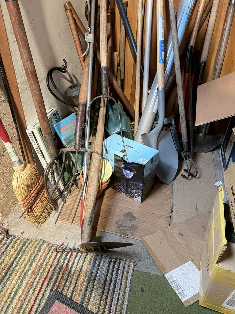 Garden Tools and Pest Control Supplies - image 2 of 7