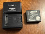 Assorted Cameras, Camera Accessories, and Lens Cases - thumbnail 17 of 30