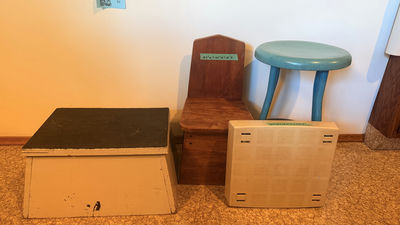 Step Stool, Wooden Storage Stool, Plastic Platform, and Green Metal Stool - Image 1 of 19