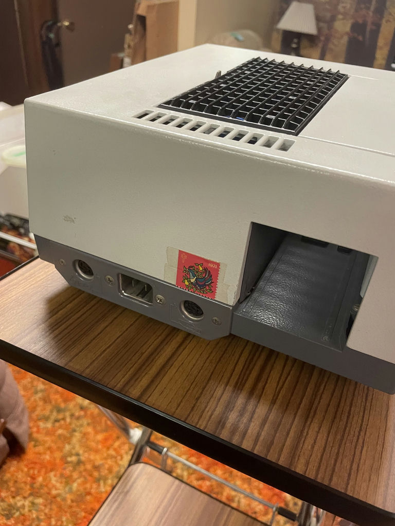 Perkeo Automat-N150 projection unit with screen and foldable table - image 9 of 17