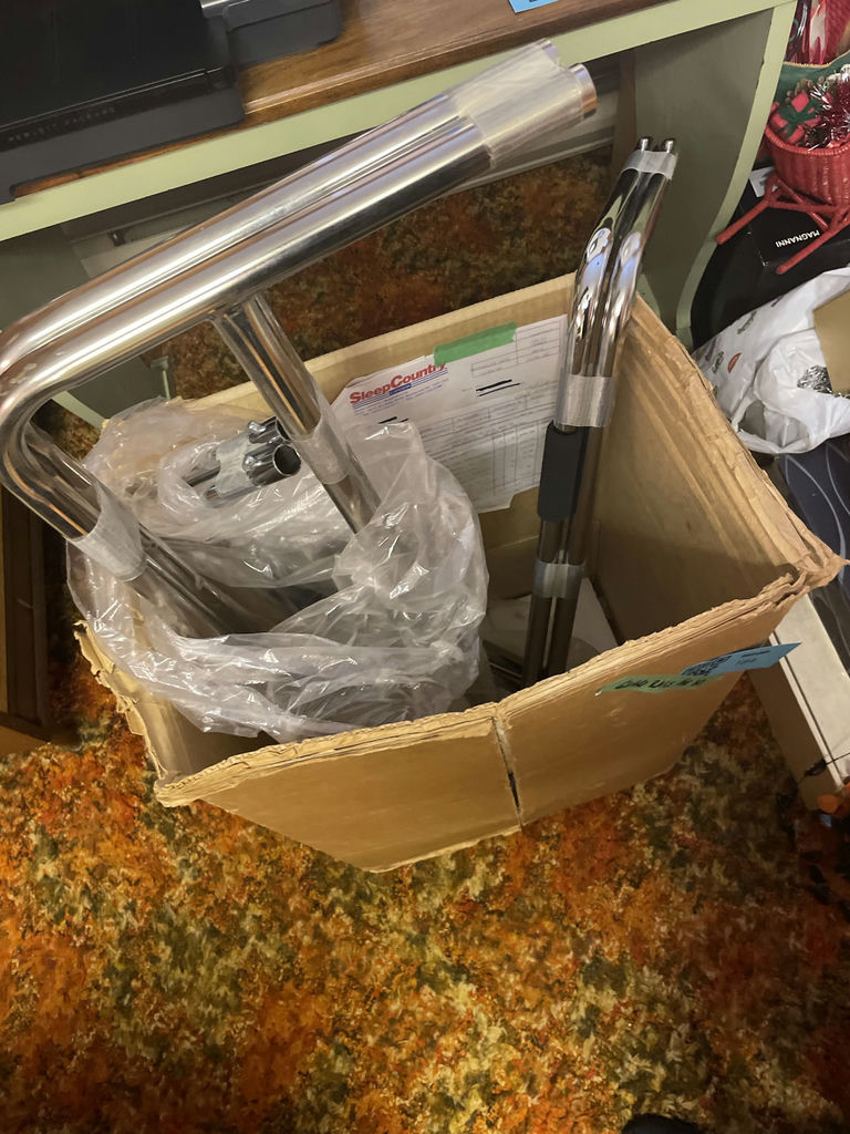 Metal Bed Guard Rails - image 1 of 4
