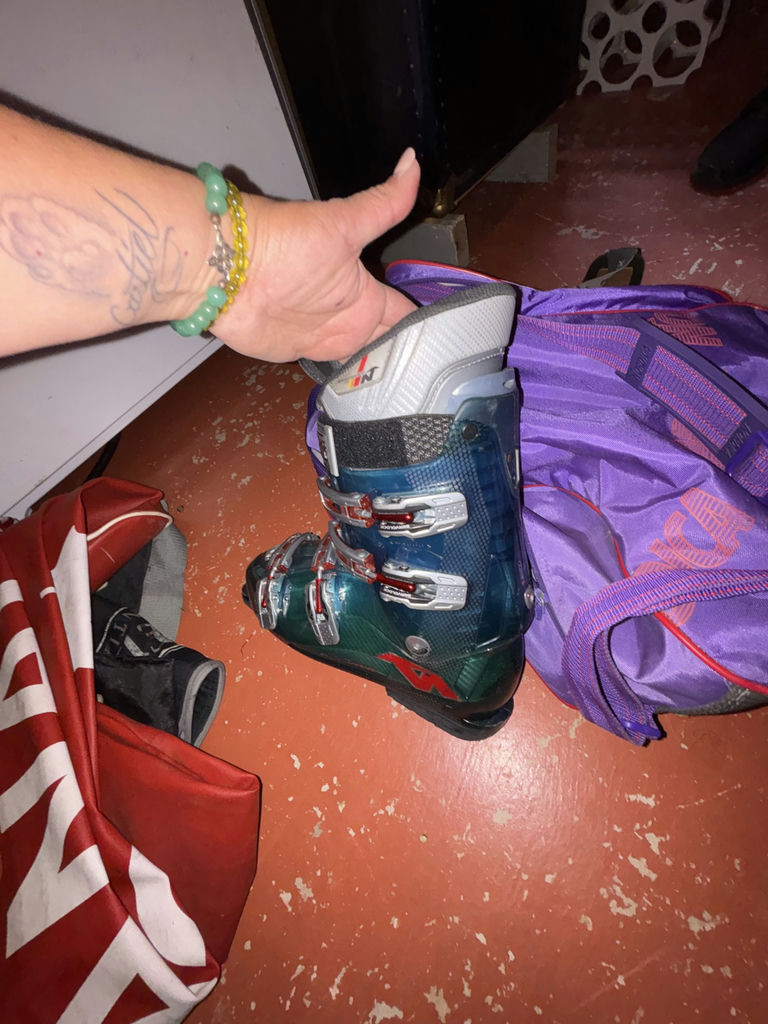 Assorted Ski Gear - image 14 of 24