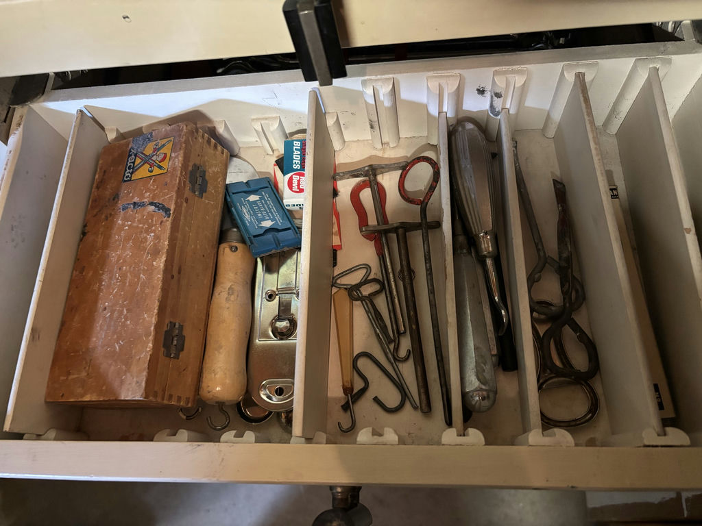 Assorted Hand Tools and Workshop Accessories - image 3 of 4