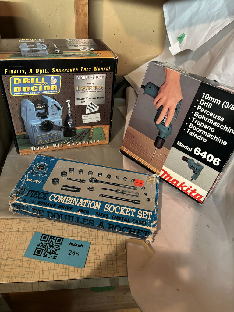 Drill Doctor Darex 500SP Drill Bit Sharpener, Makita 6406 Drill, and Socket Set - image 1 of 14