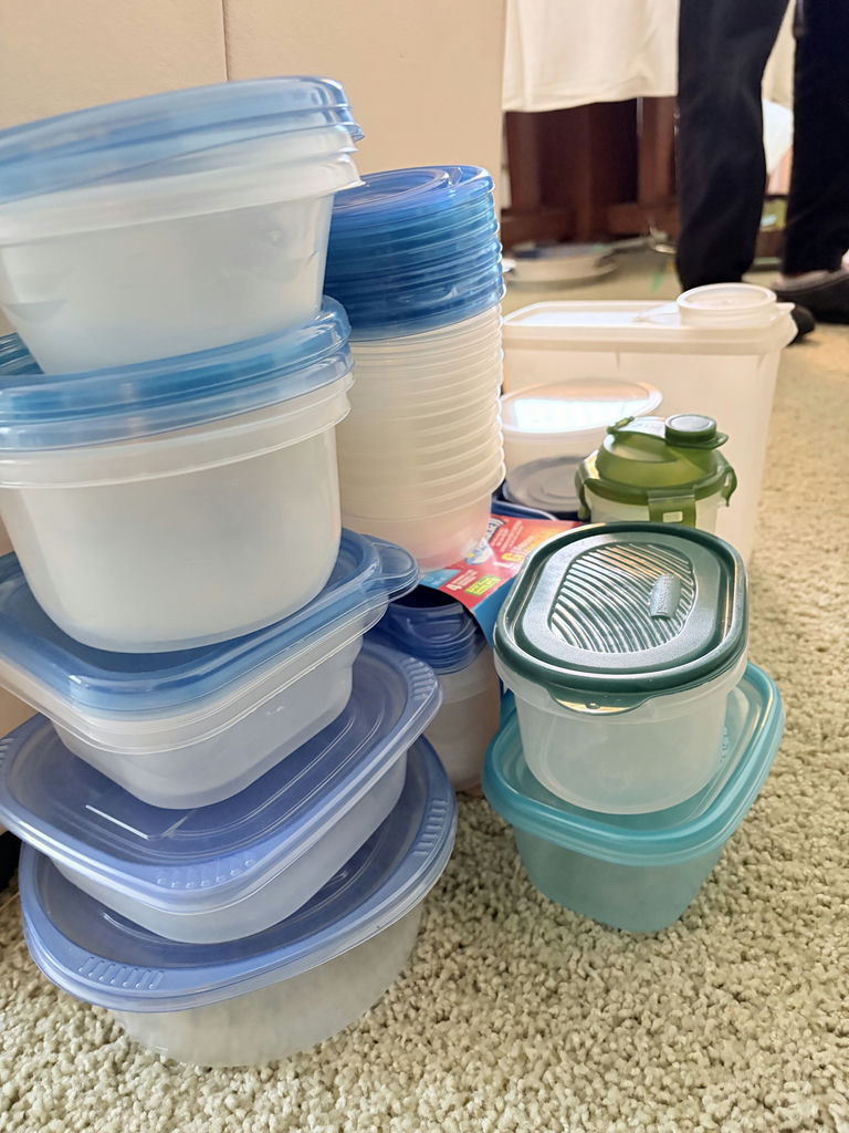Vintage Salter Kitchen Scale and Assorted Kitchen Food Saver Containers - image 8 of 9