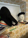 Costumes and Costume Accessories - thumbnail 4 of 5