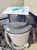 Craftsman 20 Litre Wet/Dry Vacuum with Hose and Manual - thumbnail 3 of 5