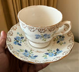 Assorted Vintage Teacups and Saucers Set - thumbnail 15 of 17