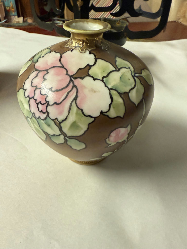Assorted Decorative & Household Items - image 10 of 19