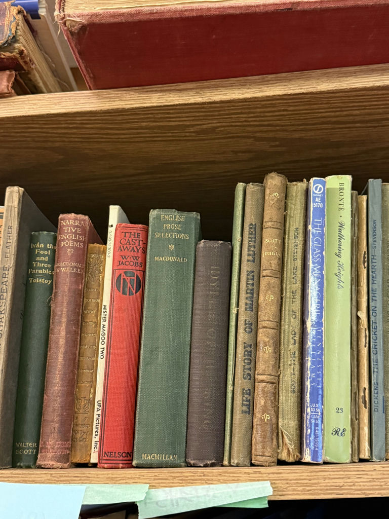 Collection of Antique and Vintage Books and Yearbooks - image 3 of 6