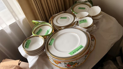 Royal Doulton Clarendon Fine Bone China Dinnerware Set - Image 1 of 17