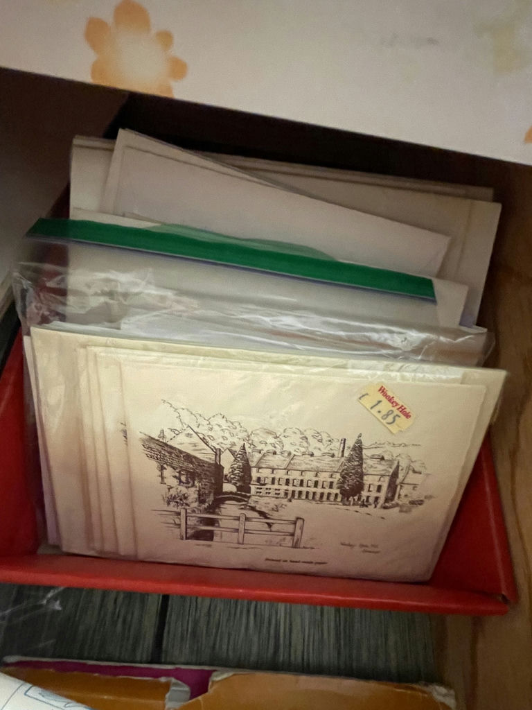 Greeting Cards, Stationery, and Paper Craft Supplies - image 2 of 7