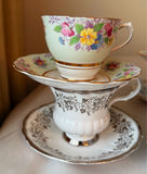 Assorted Vintage Teacups and Saucers Set - thumbnail 2 of 17
